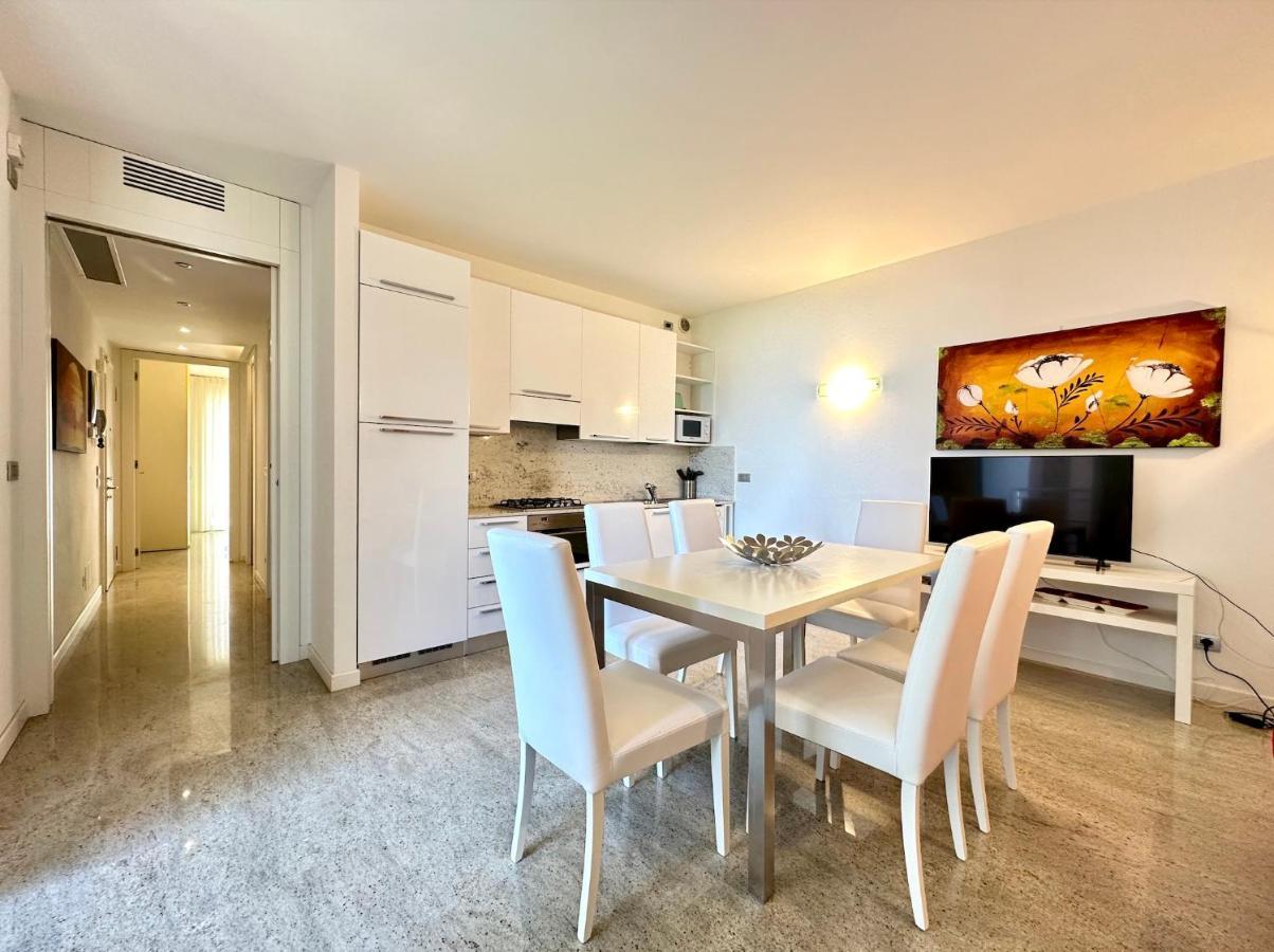 Frontemar Residenze Sul Mare - Carraro Immobiliare Jesolo - Family Apartments Bagian luar foto